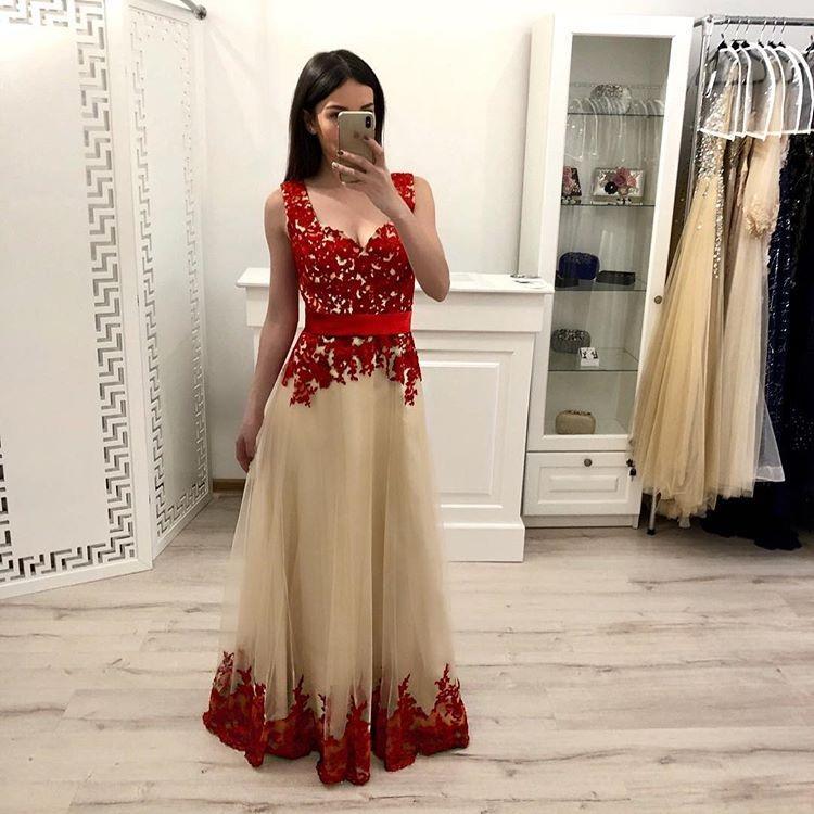 A line Tulle Red Lace Appliques V Neck Prom Dresses with Tulle Long Evening Dresses WK727