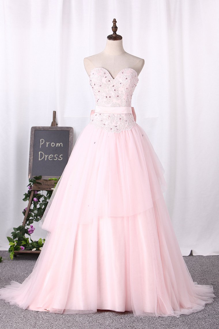 Ball Gown Sweetheart Tulle Quinceanera Dresses With Applique