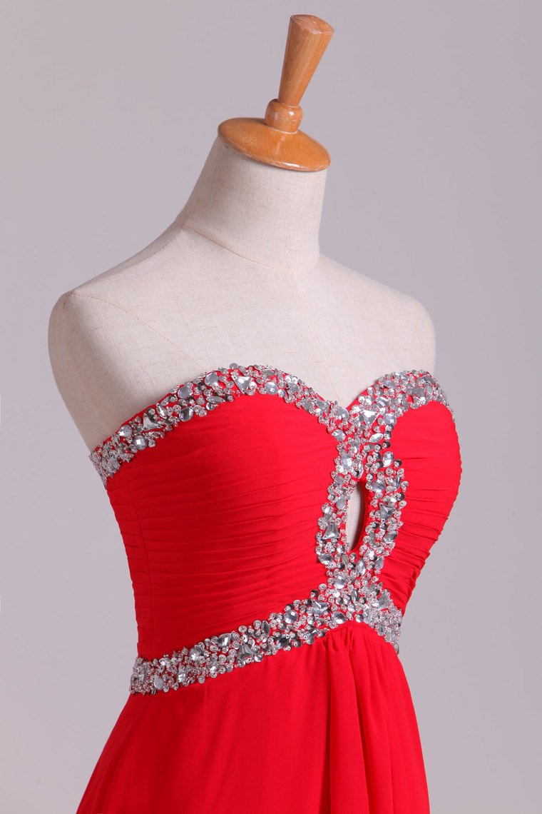 Beaded Sweetheart Neckline & Waistline Homecoming Dresses Mini