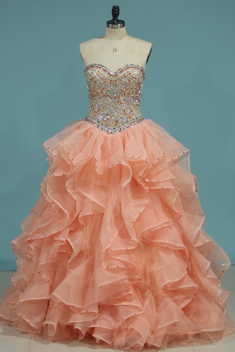 Quinceanera Dresses Sweetheart Ball Gown With Beads And Jacket Court Train