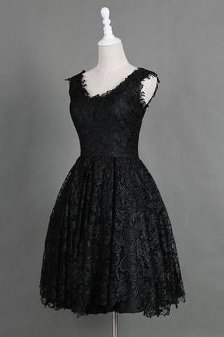 Classic Scoop Sleeveless Knee-Length Black Lace Homecoming Dresses WK460