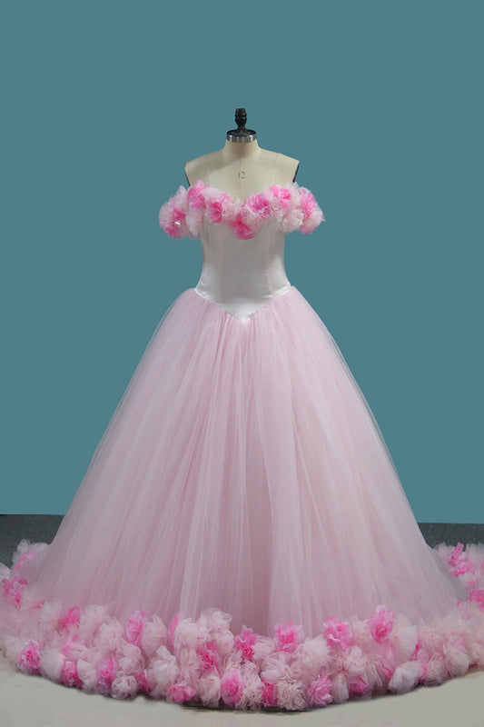 Tulle Ball Gown Off The Shoulder Quinceanera Dresses With Handmade Flower