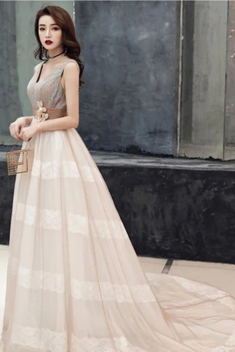 Unique V Neck Tulle Lace Long Prom Dress Tulle V Back Evening Dress With Train