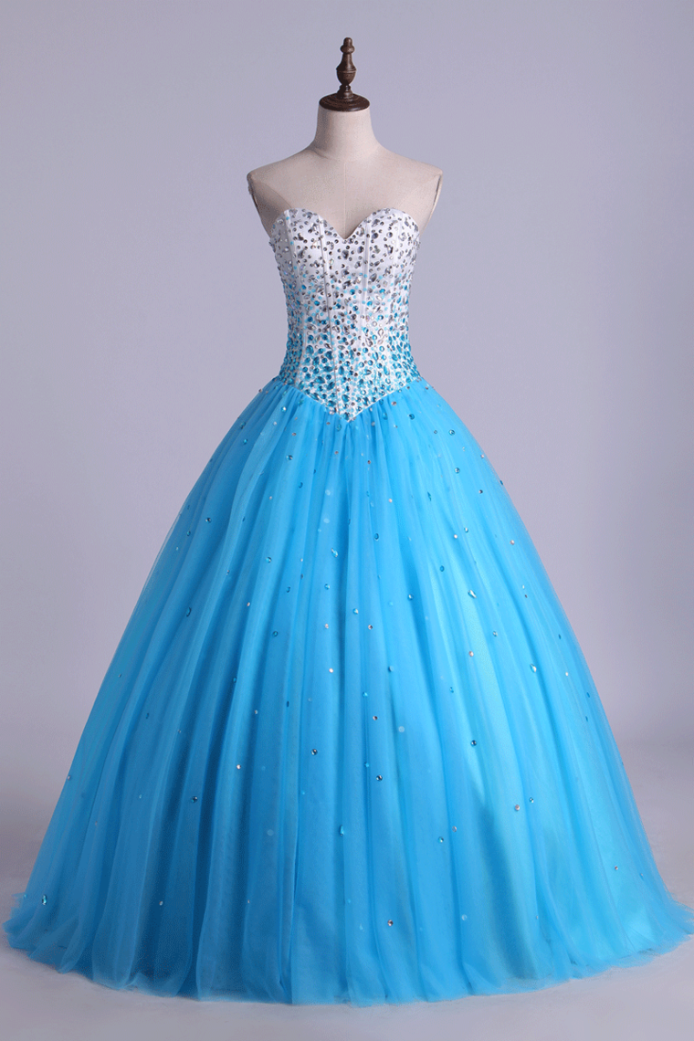 Bicolor Quinceanera Dresses Sweetheart Ball Gown Floor-Length With Beads Tulle Lace Up