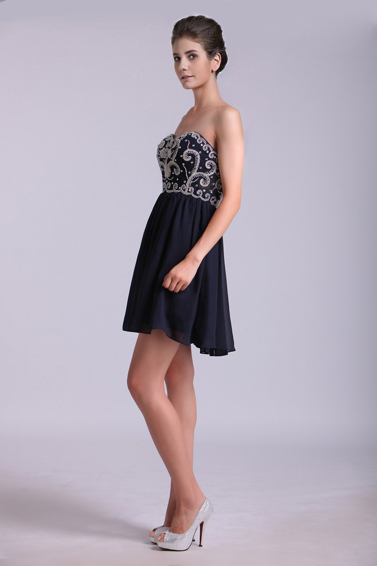 Homecoming Dresses A Line Short/Mini Sweetheart Chiffon With Beads&Sequins