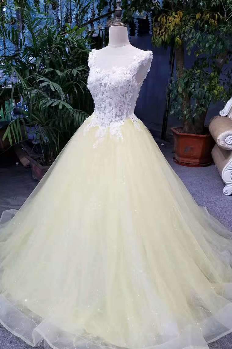 New Arrival Quinceanera Dresses A-Line Lace Up Cheap Price Scoop Neck With Beads And Appliques