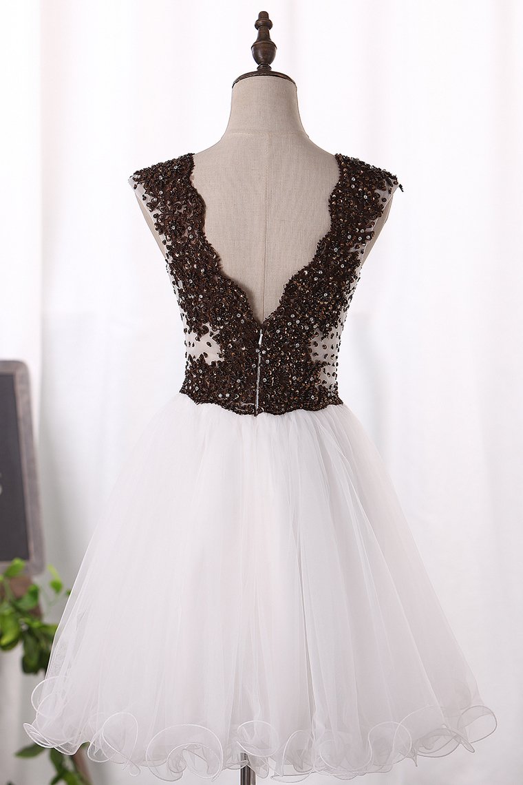 V Neck Beaded Bodice Homecoming Dresses A Line Tulle Short/Mini