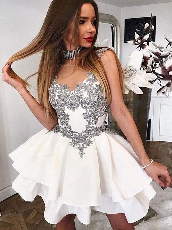 Cute A Line Scoop Grey Lace Appliques Ivory Mini Satin School Dress Homecoming Dresses WK992