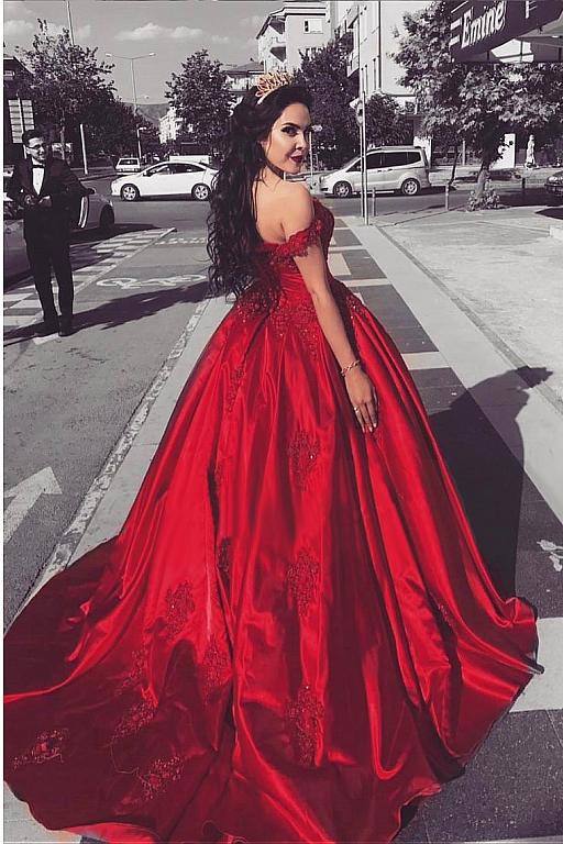 Ball Gown Off the Shoulder Red Satin Lace up Quinceanera Dresses with Appliques WK101