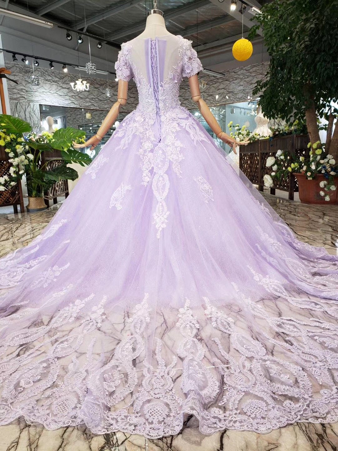 Unique Short Sleeve Lilac Ball Gown Appliques Beading Prom Dress Quinceanera Dress P1134