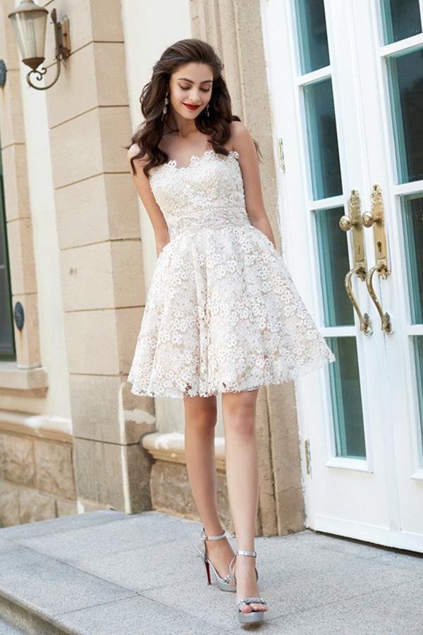 A-Line Princess Sweetheart Sleeveless Rhinestone Short Mini Lace Homecoming Dresses WK574