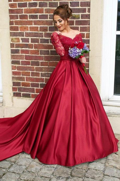 Long Sleeves Off the Shoulder Burgundy Sweetheart Satin Lace Ball Gown Prom Dresses WK435